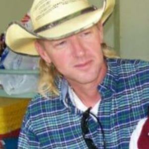 Meet your Posher, Tony